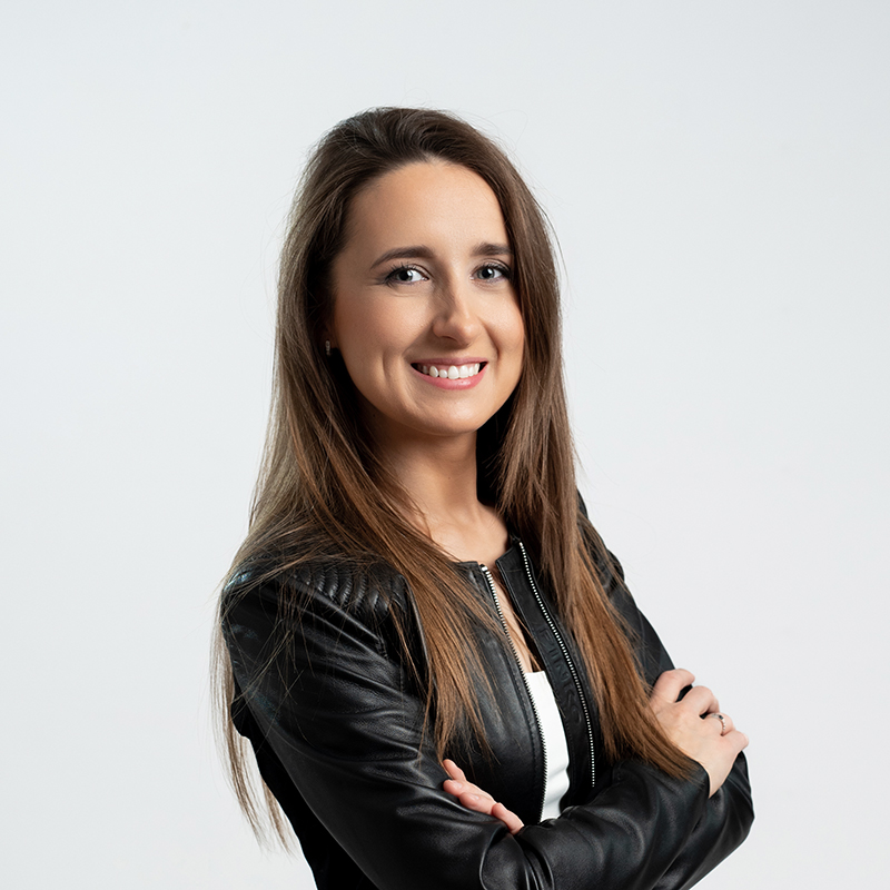 Kamila Czarnecka manager Sonrisa Clinic